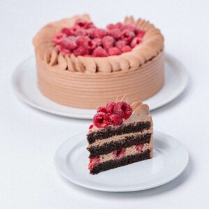 Tarta de trufa y frambuesas